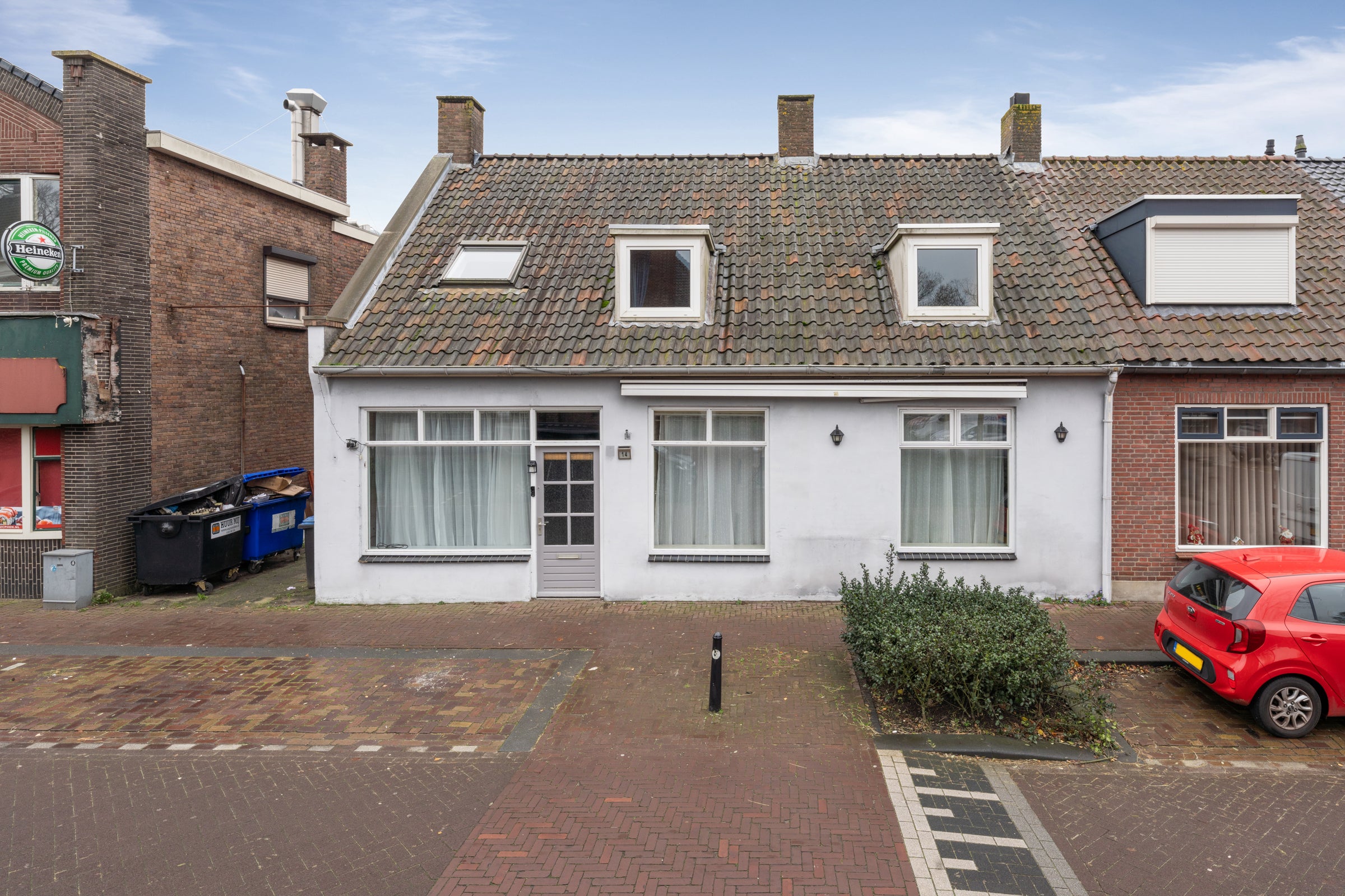 Huis Raadhuisstraat 14 in Rucphen