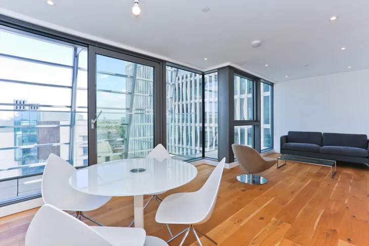 Flat Wood Lane in Greater London