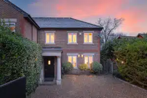 House Hanger Hill in Elmbridge