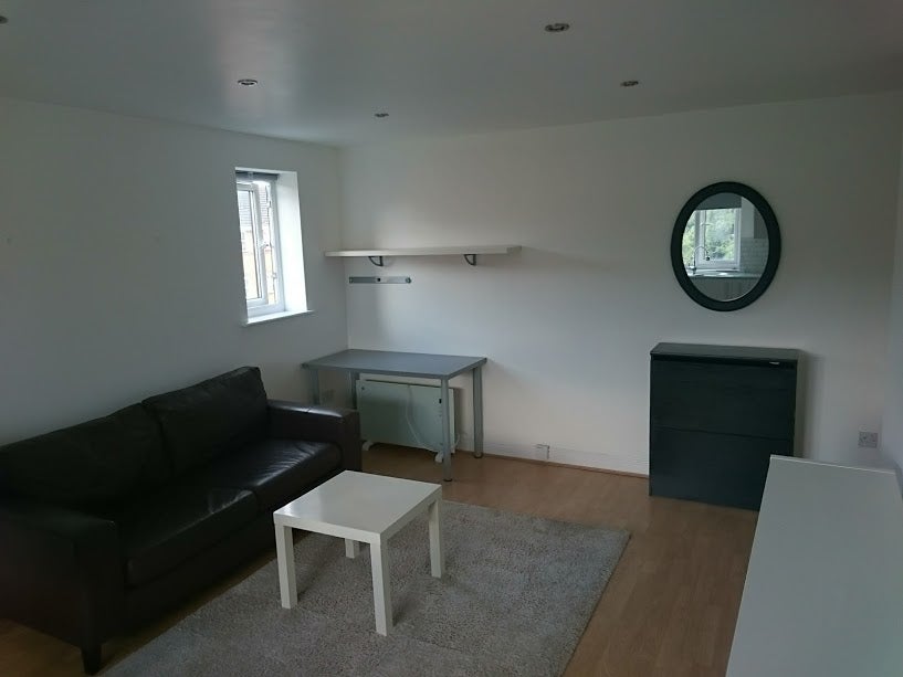 Flat Kingweston Close in Greater London