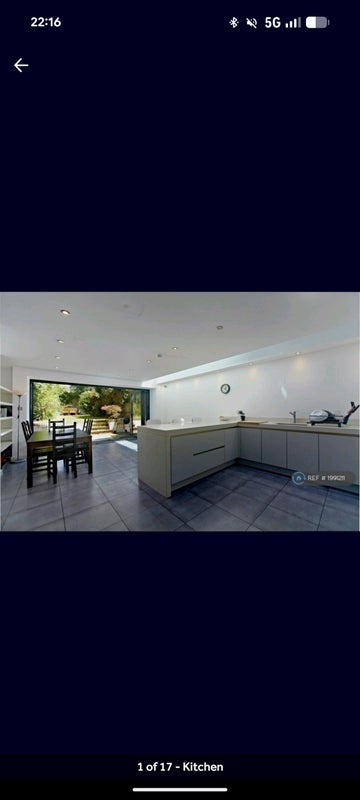 Room Croxted Road in Greater London