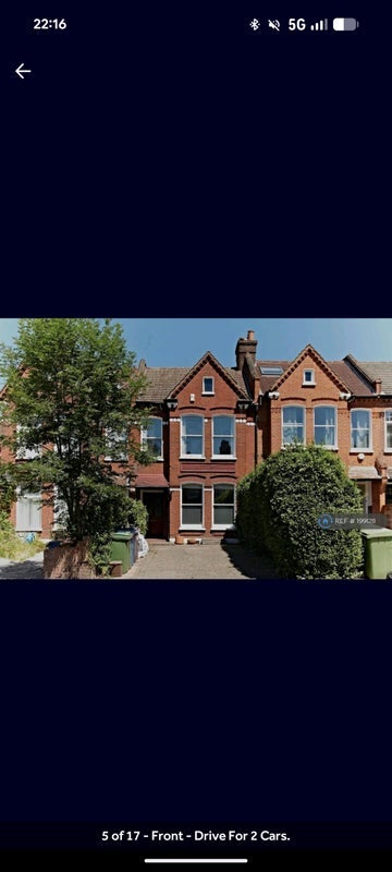 Room Croxted Road in Greater London