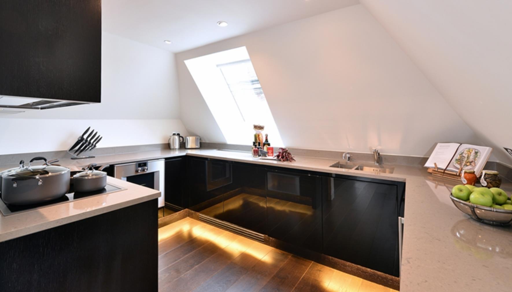 Flat Duke Street in City of Westminster