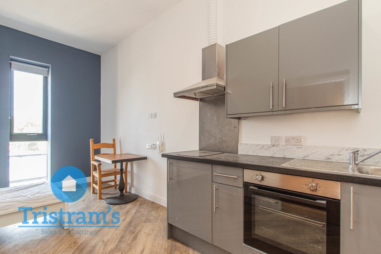 Flat Southwell Road in Nottingham