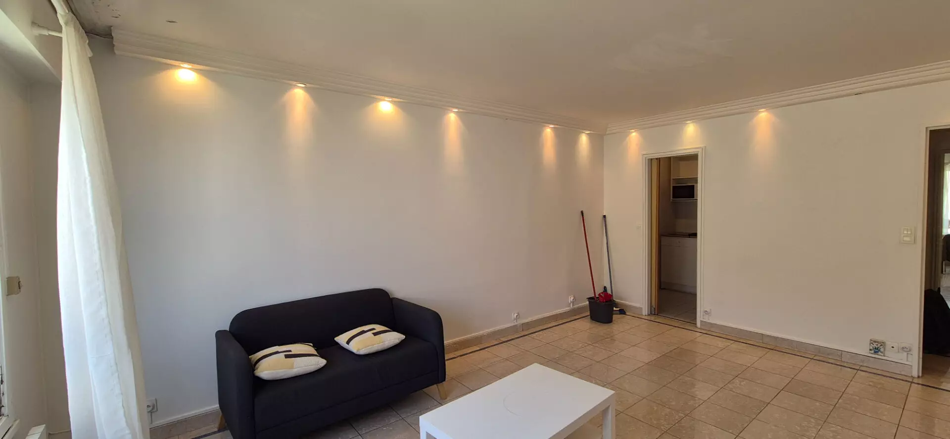 Appartement Rue Saint-Lazare à Paris