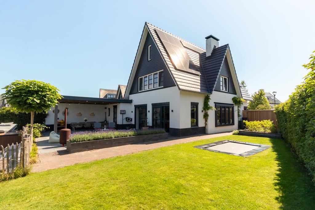 Huis Laantje van Bruijn 55 in Blaricum