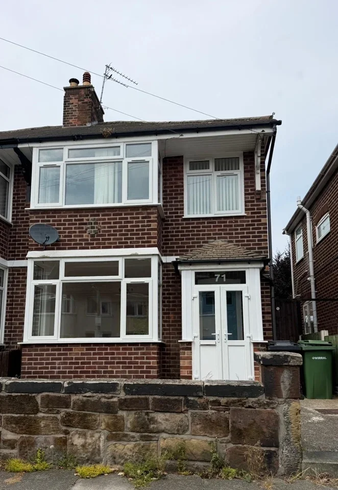 House Everest Road in Birkenhead