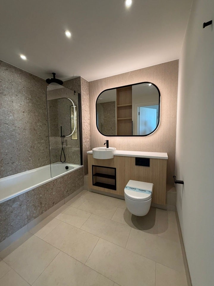 Flat The Hyde in Greater London