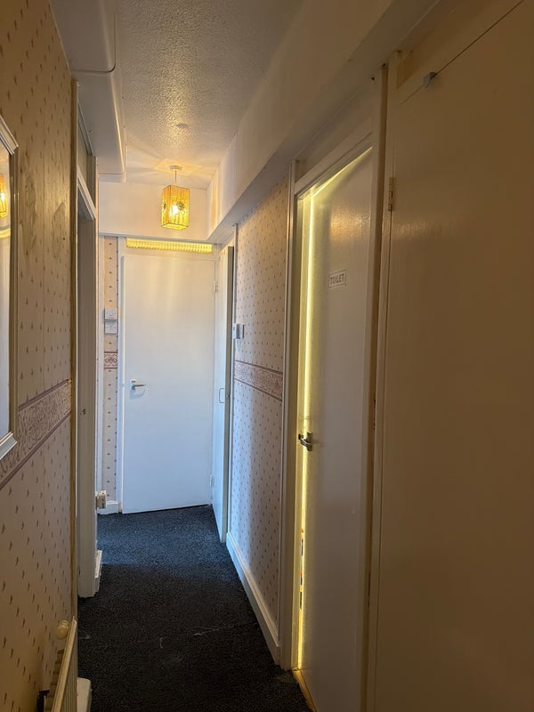 Room Erskine Street in Manchester