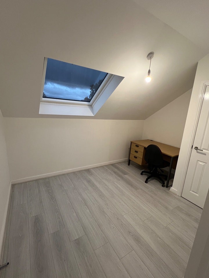 House Century Street in Farnworth