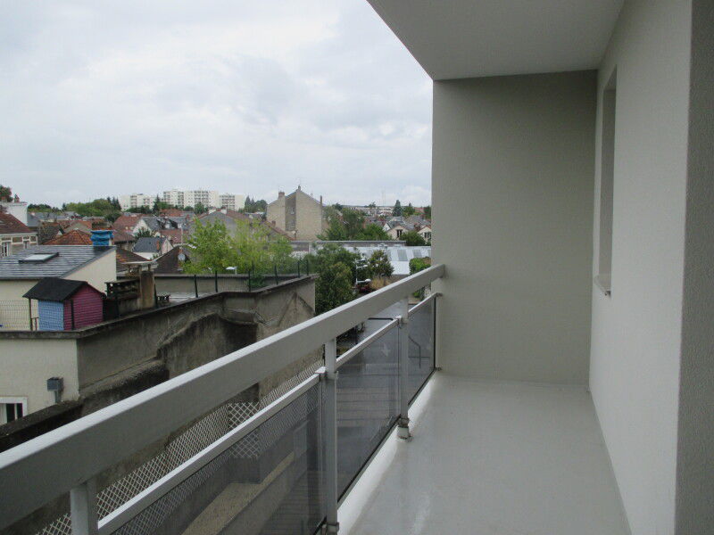 Appartement Rue du Faubourg Madeleine à Orléans