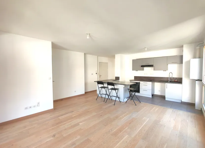 Appartement Rue de la Métallurgie à Lyon