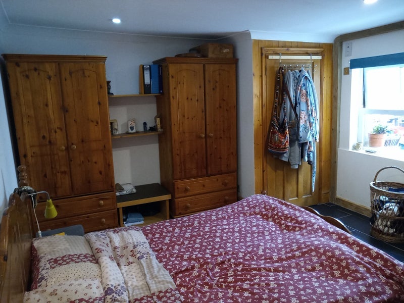 Room Plumstead Common Road in Greater London