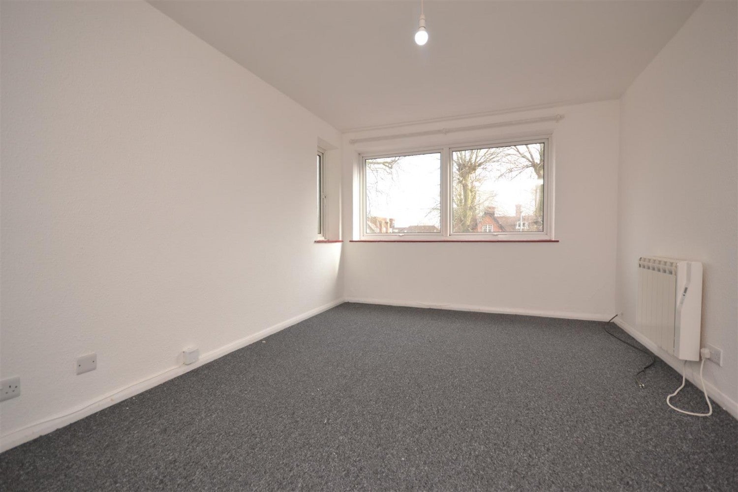Room Kendrick Road in Reading