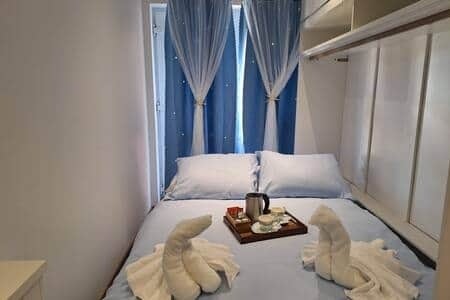 Room Euston Road in Far Cotton
