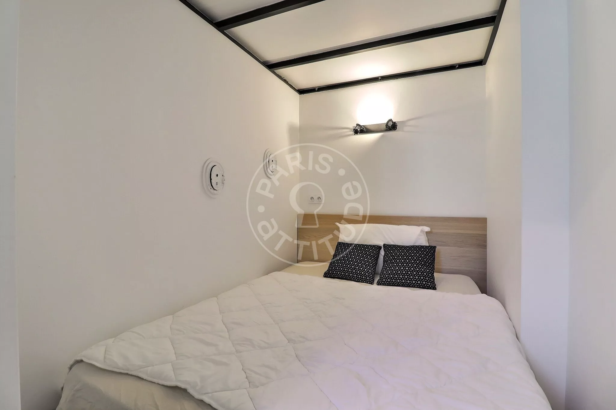 Appartement Rue du Printemps à Paris