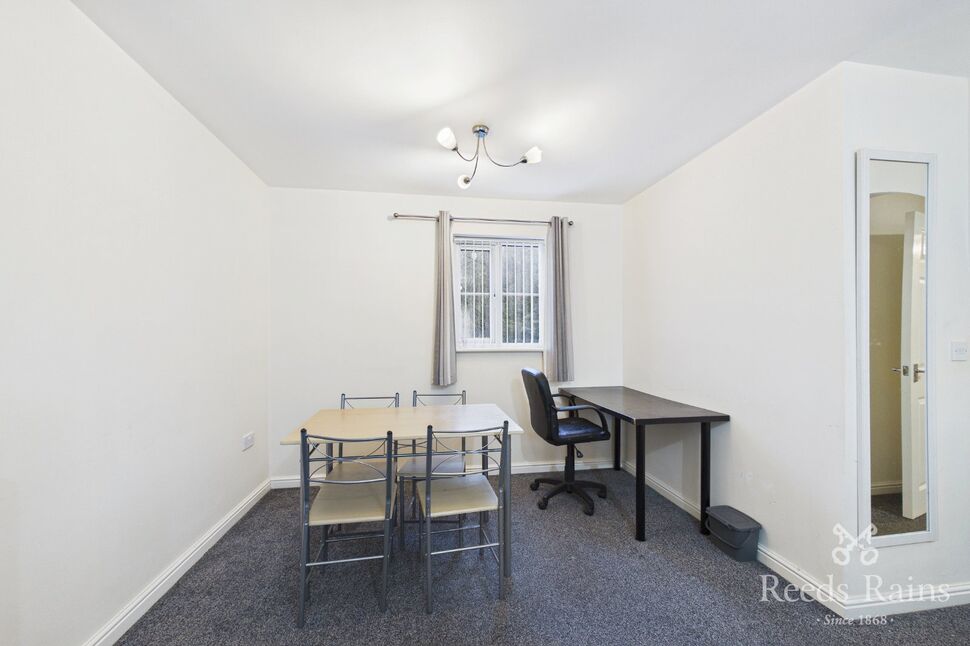 Flat Cygnet Gardens in St Helens