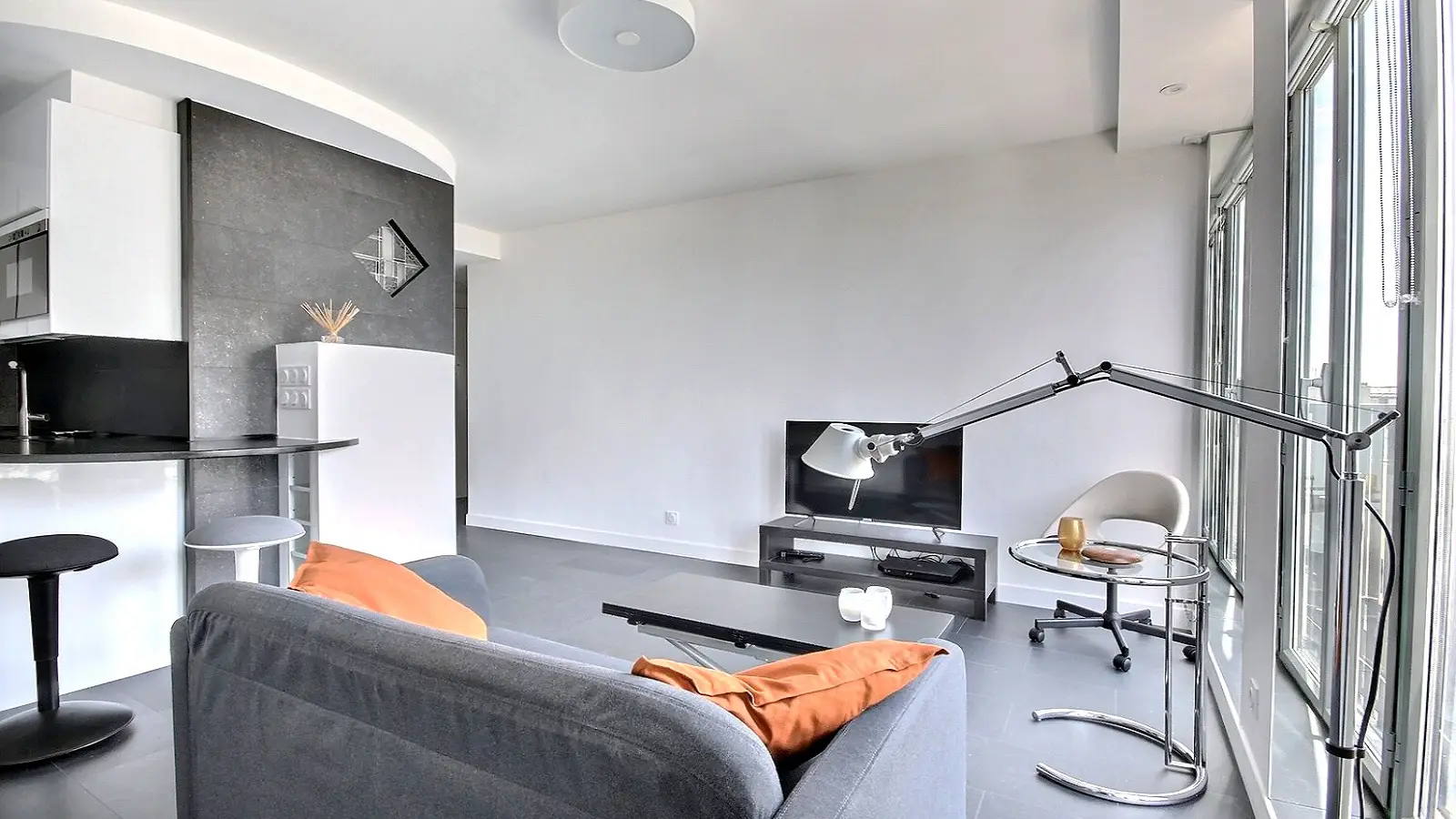 Appartement Cours d'Alger à Paris