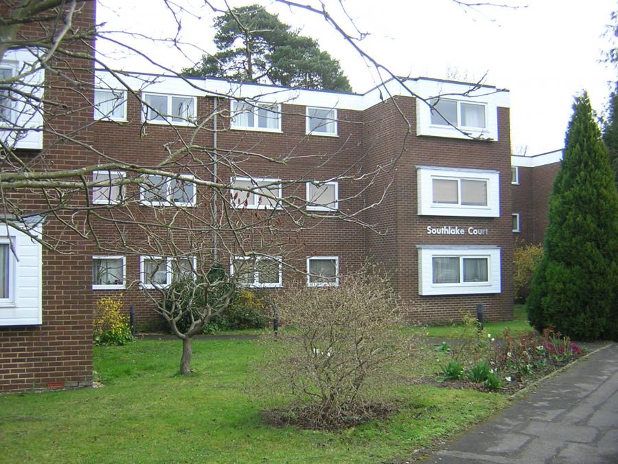 Flat Bodmin Road in Reading