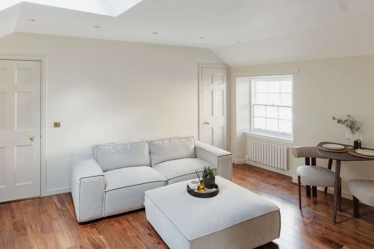 Flat William Street South East Lane in City of Edinburgh