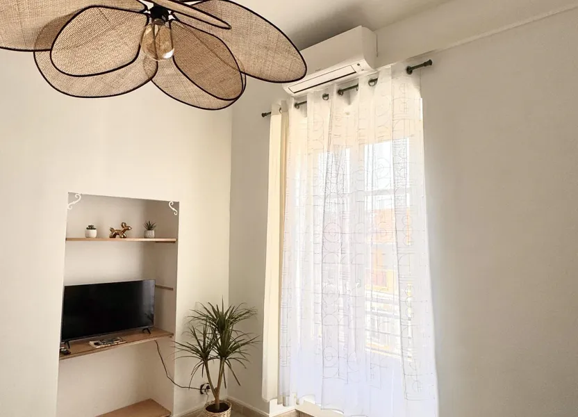 Appartement Avenue Jean Médecin à Nice
