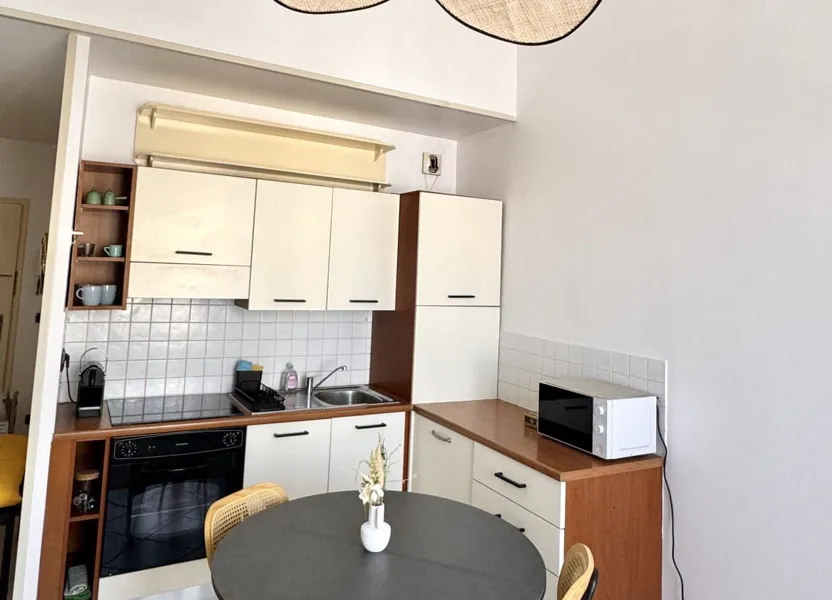 Appartement Avenue Jean Médecin à Nice