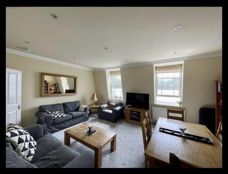 Room Lupus Street in City of Westminster