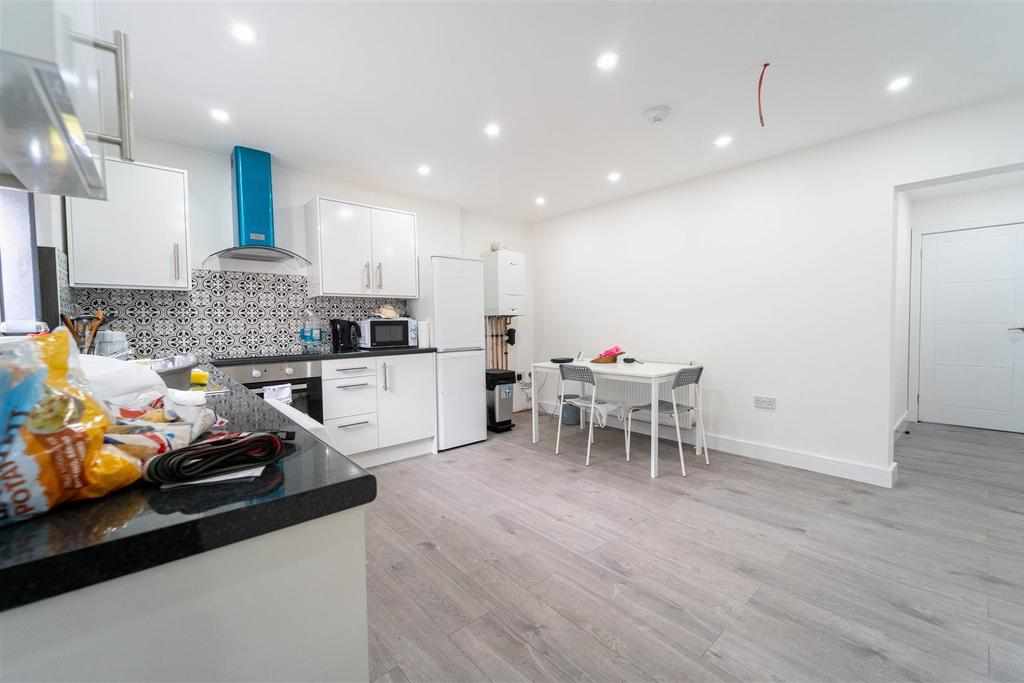 Flat Sandon Road in Birmingham