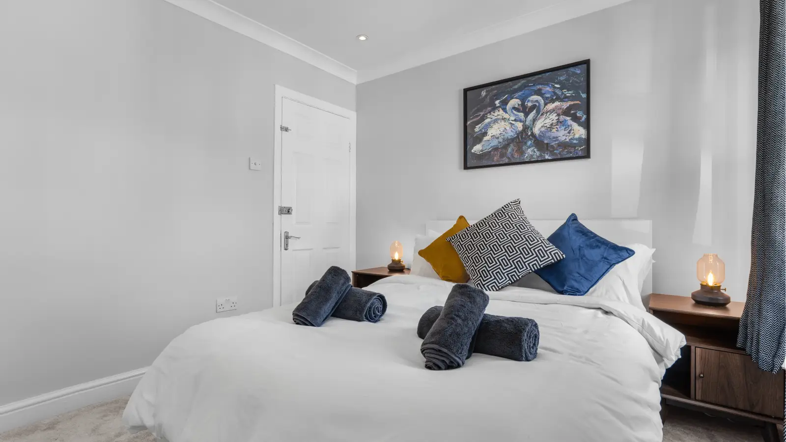 Flat Owen Close in Greater London