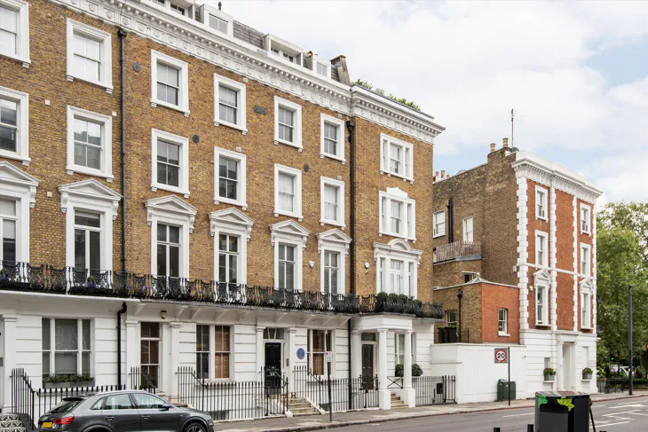 Flat Oakley Street in Greater London