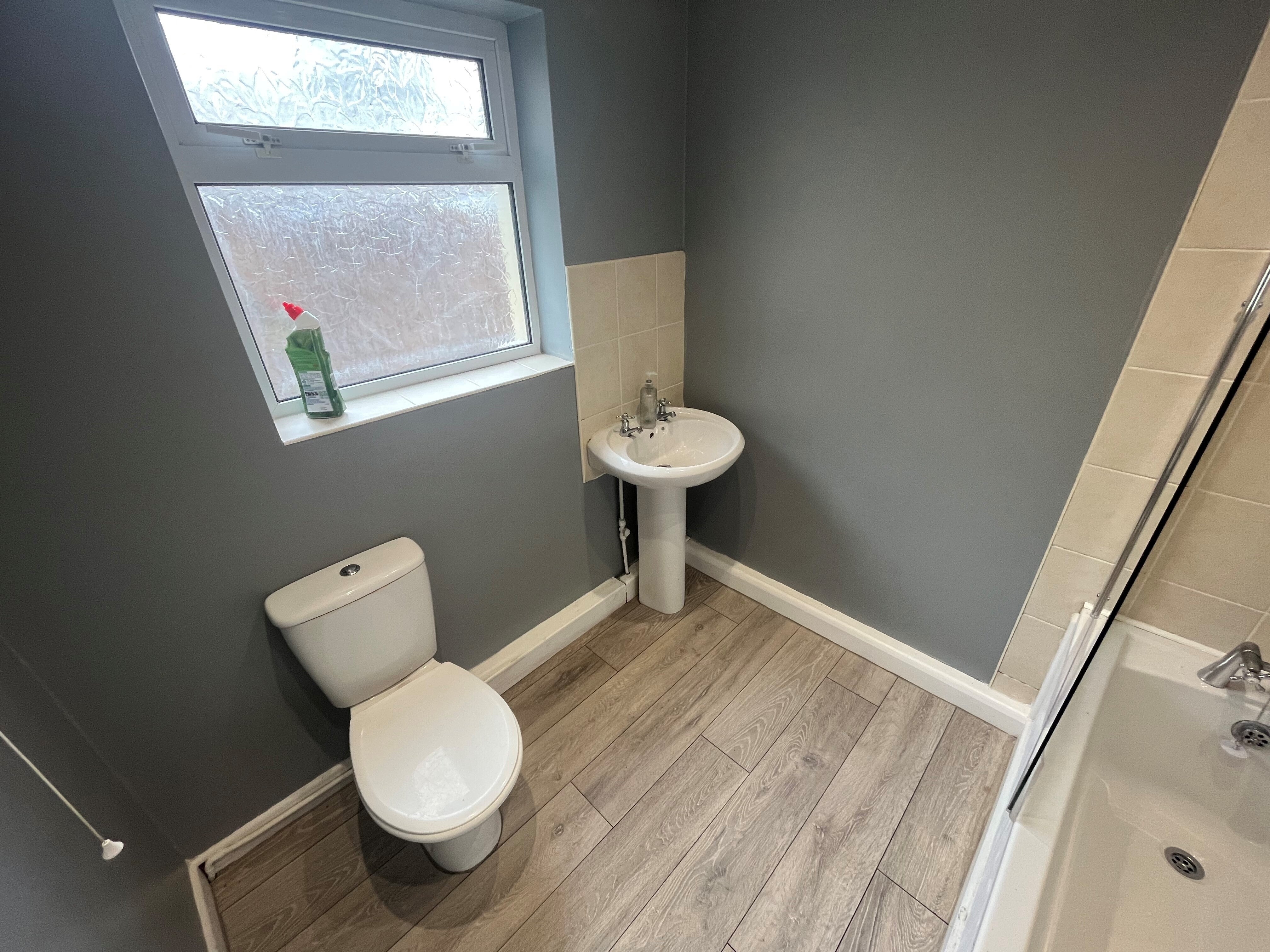 Flat Richmond Terrace in Carmarthen