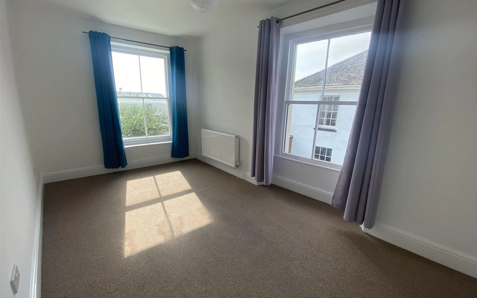 Flat Bampton Street in Mid Devon