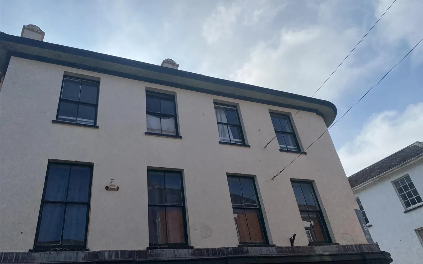 Flat Bampton Street in Mid Devon