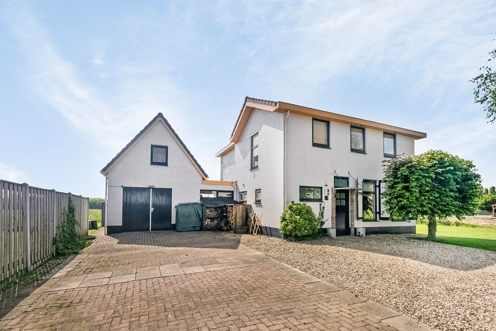 Molendijk 70 in Nieuwe-Tonge
