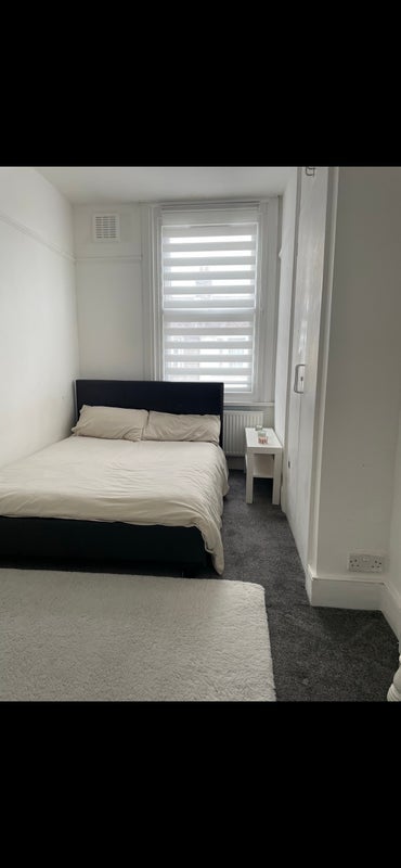 Room Glyn Road in Greater London