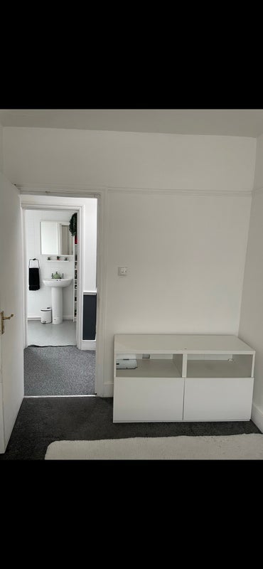 Room Glyn Road in Greater London
