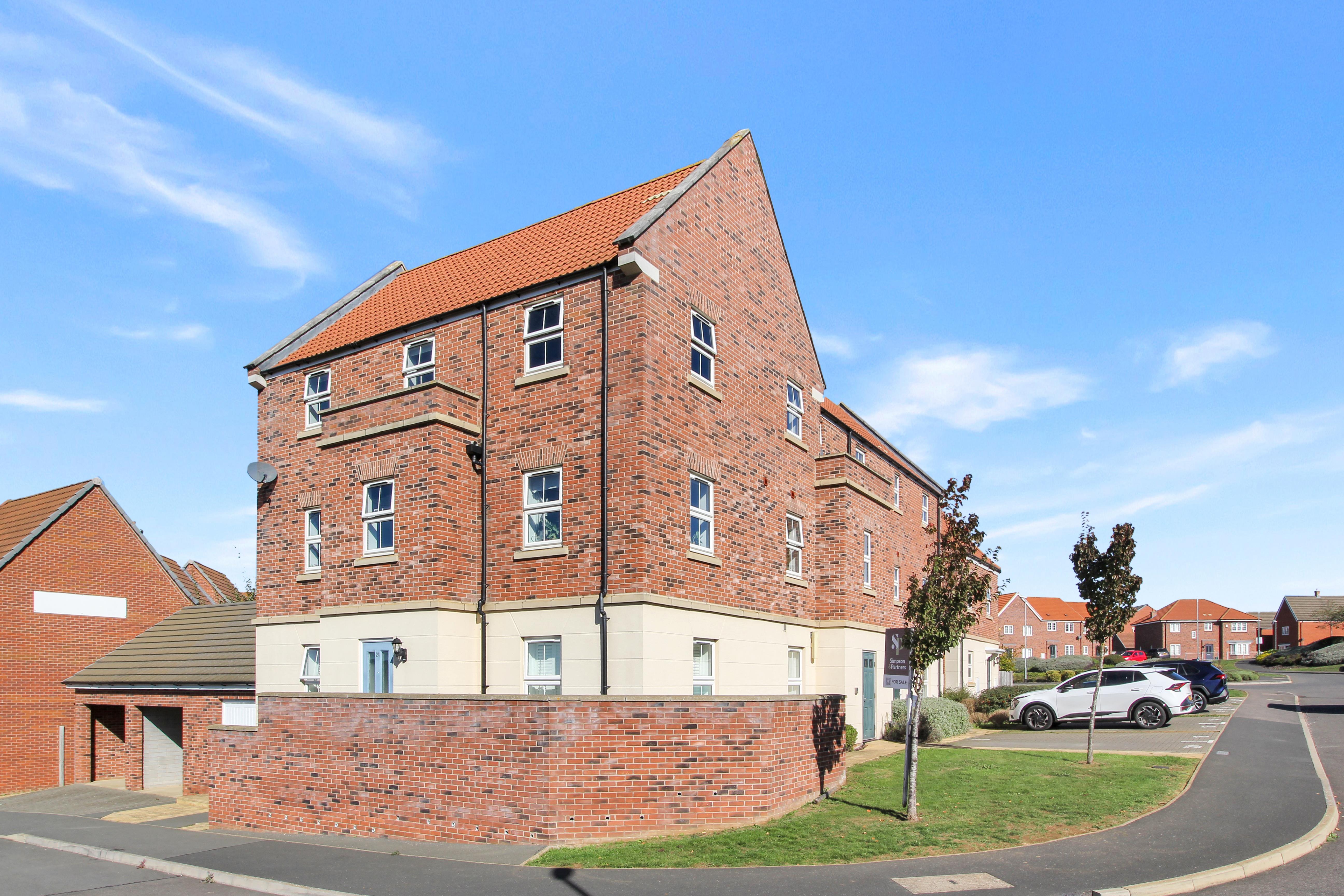 Flat Nina Carroll Way in Kettering