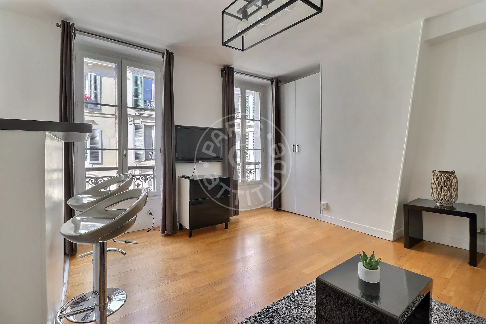 Appartement Rue des Rosiers à Paris