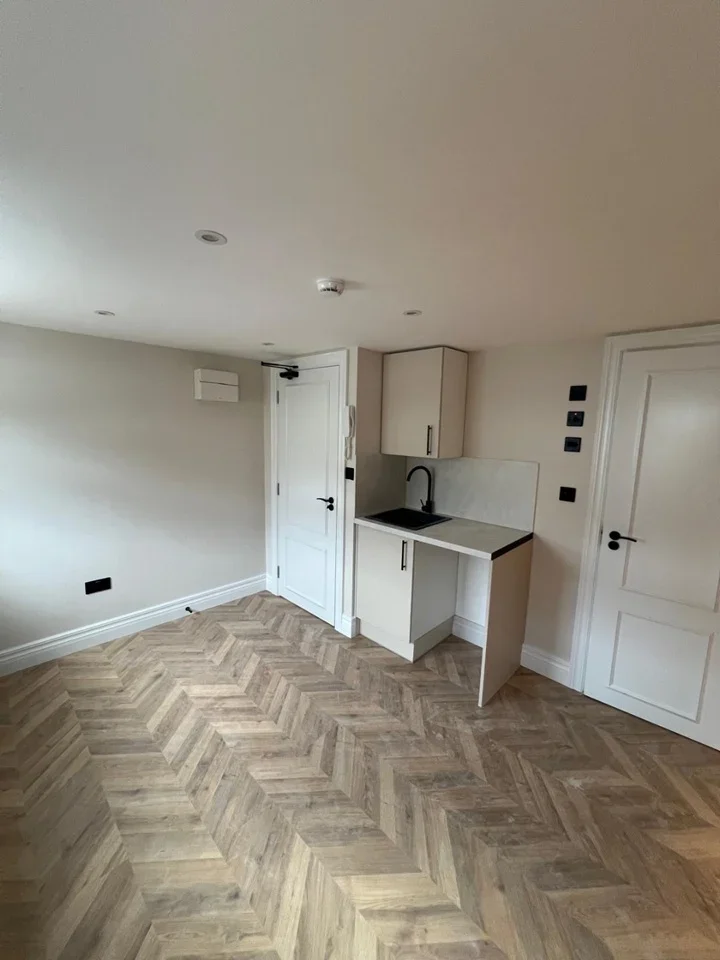Room Abery Street in Greater London