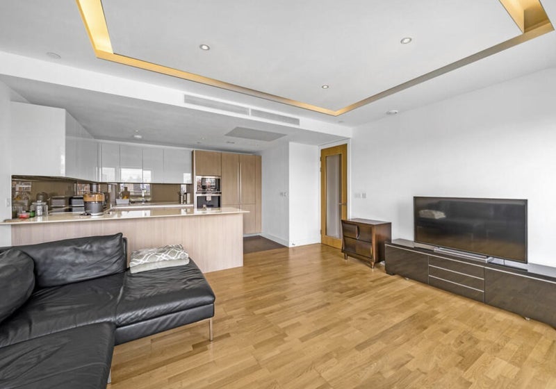 Room Saint John's Hill in Greater London