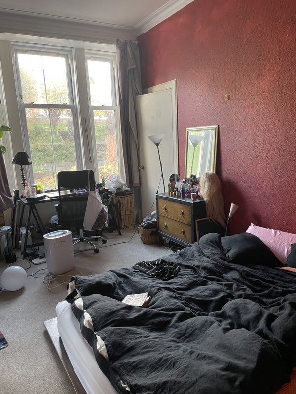 Room Cumming Drive in Glasgow