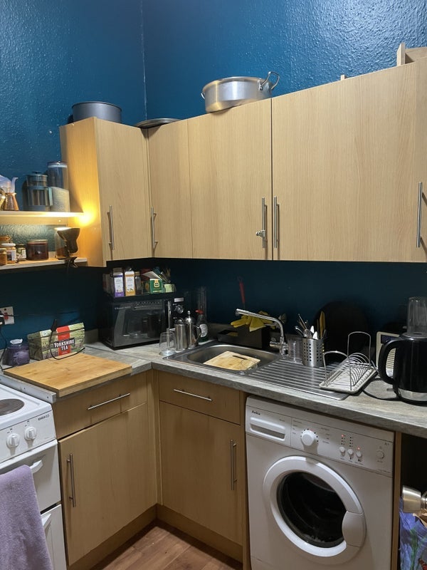 Room Cumming Drive in Glasgow