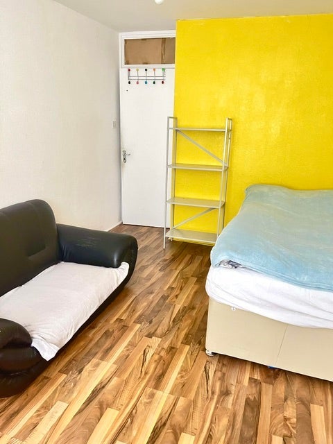 Room Ivatt Place in Greater London