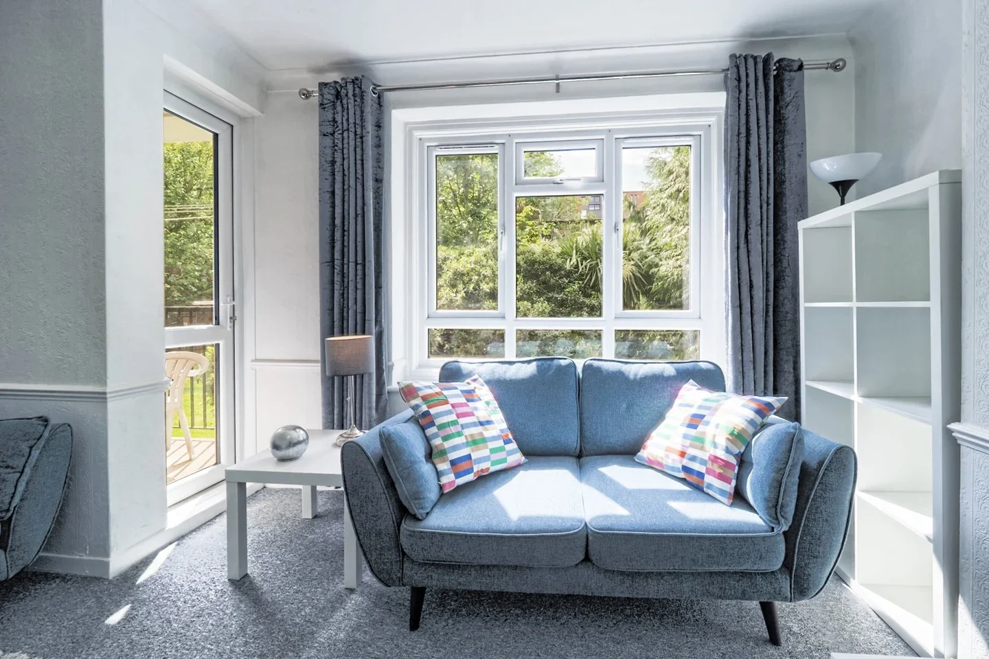 Flat Elizabeth Gardens in Greater London