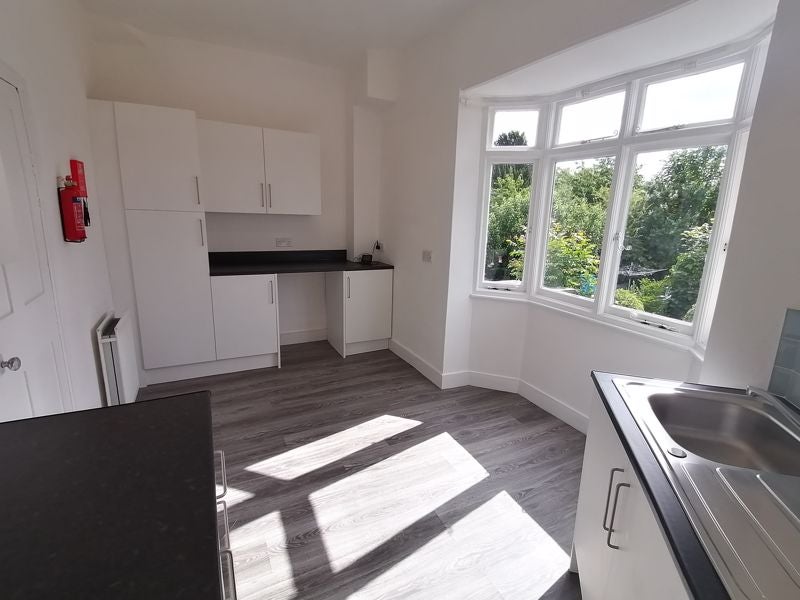 Flat Belle Vue Road in Shrewsbury
