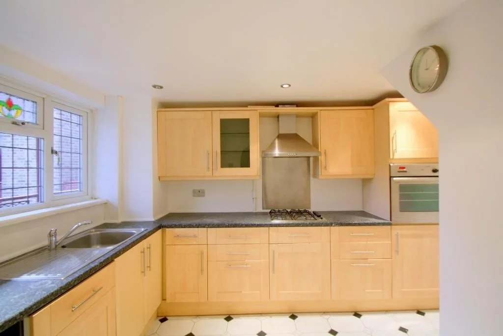 Flat New North Road in Greater London