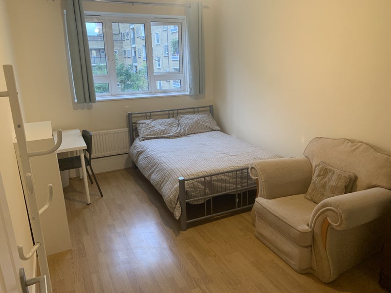 Flat Stanhope Street in Greater London