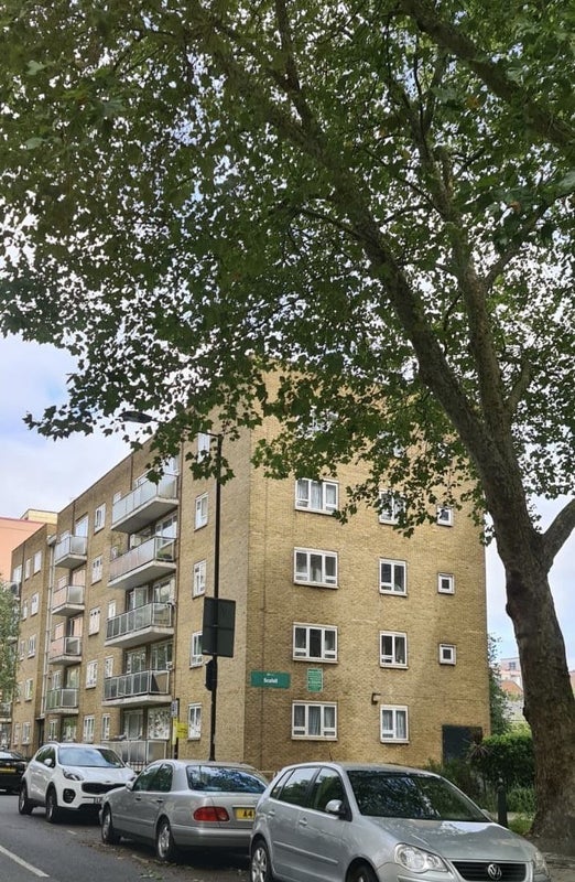 Flat Stanhope Street in Greater London