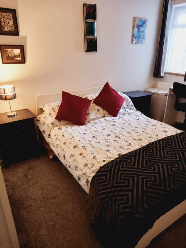 Room Muirkirk Road in Greater London