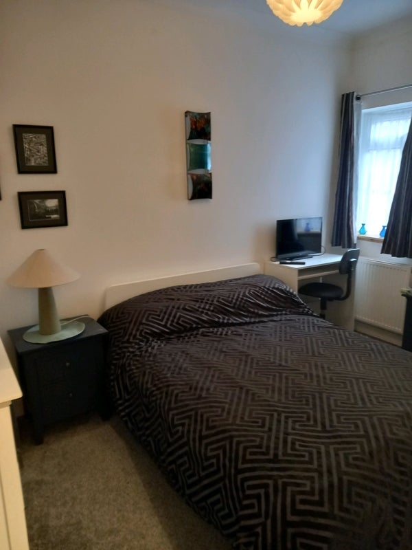 Room Muirkirk Road in Greater London